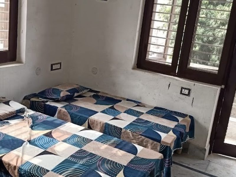 Oxford hostel Sharing Room