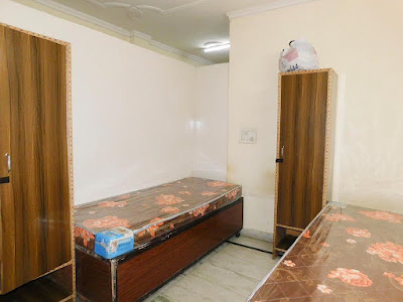 AC Private Room Mittal Primestay