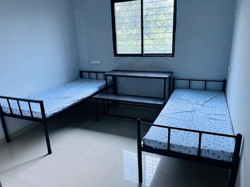 Private Room Giriraj Primestay