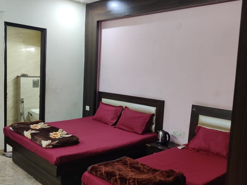Three-Sharing Room (AC) – Heritage Primesay